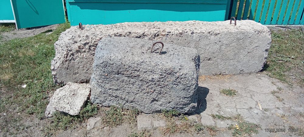 Продам два блока