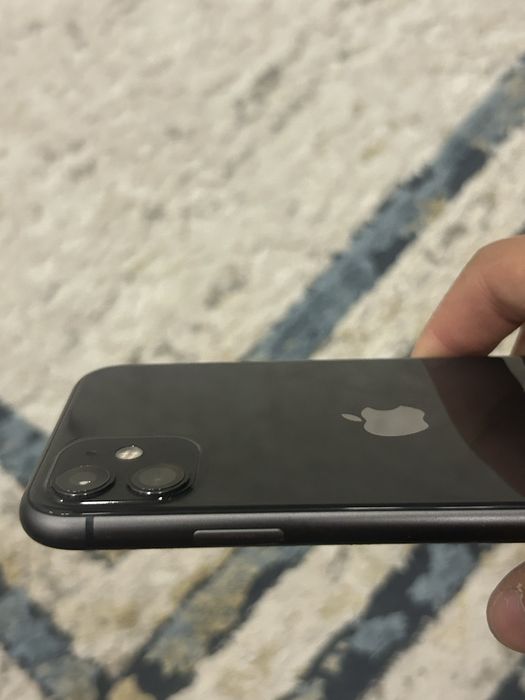 Продам IPhone 11 75% без ремонта