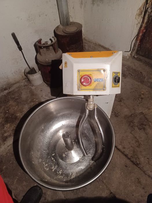 Тестомес 35л бу в хорошем состоянии