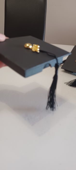 Кутия за абитуриенти