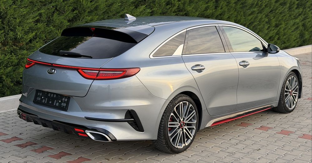 Kia Pro Ceed GT-Line/Automat/Xenon /204 Cp/ 121.000 km