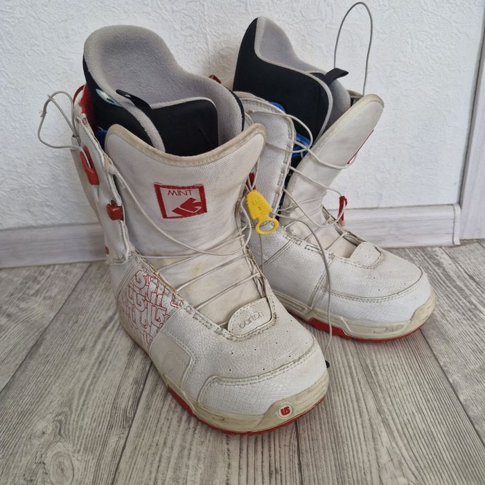 Сноуборд + ботинки+ крепления+ чехол