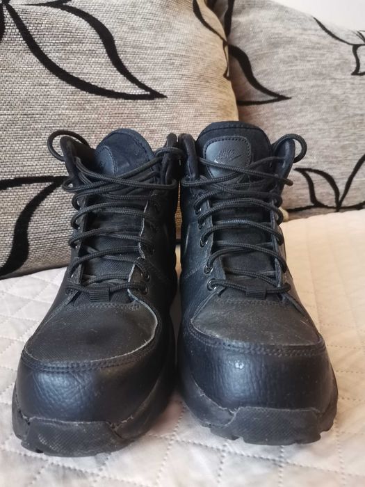 Продавам обувки Nike