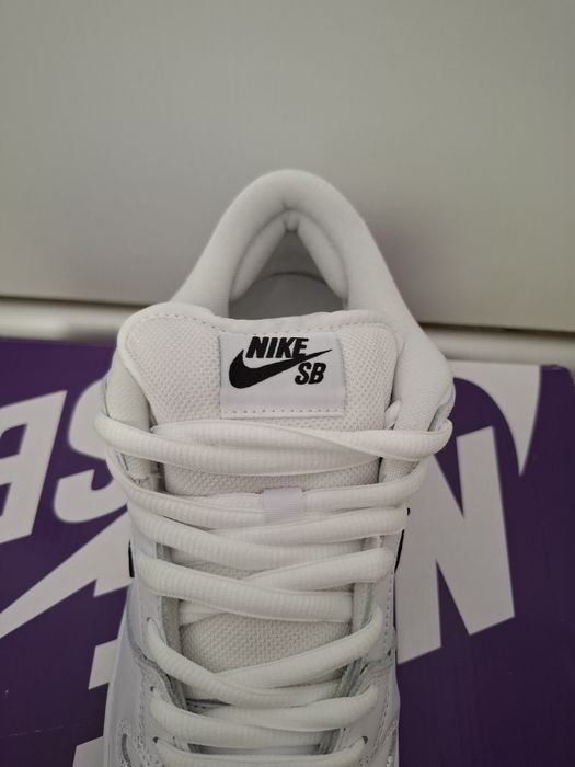 Nike Dunk Low SB White Gum