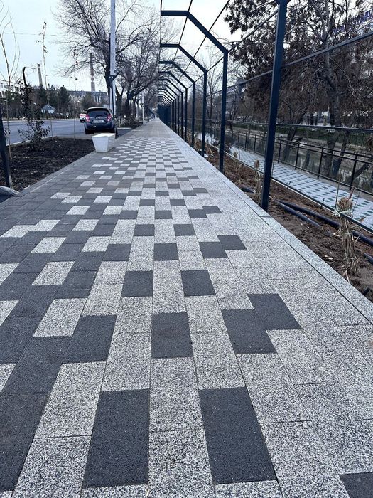 Bruschatka terish xizmati. Брусчатка териш хизмат. Burchatka ustasi