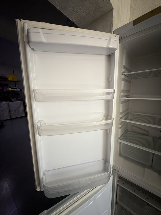 Холодильник!!! Срочно