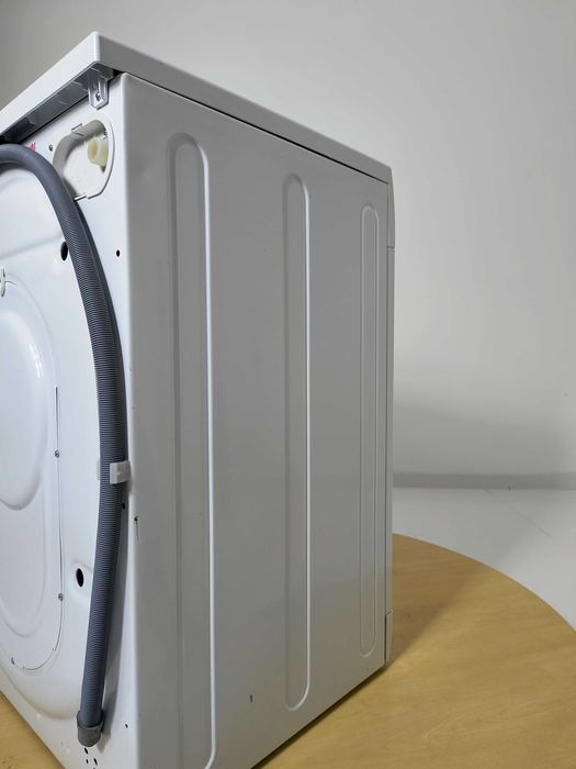 ~ Nou ~ Mașină de spălat rufe cu uscător HOTPOINT GERMANIA B196