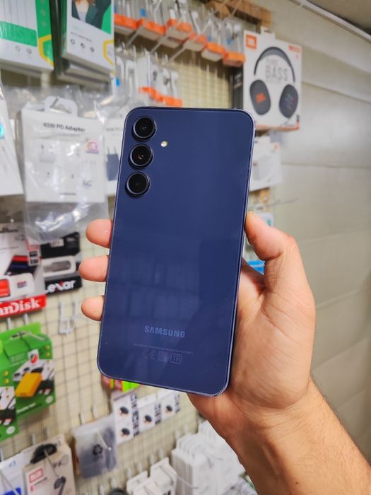 Samsung a35 5g sotiladi 128/8gb