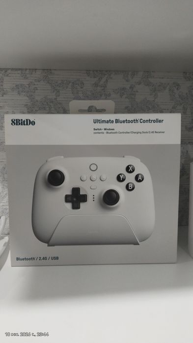 Продам джойстик 8-bitdo ultimate Bluetooth Controller