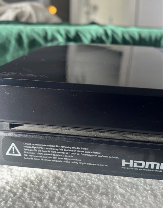 Vand Xbox one utilizat