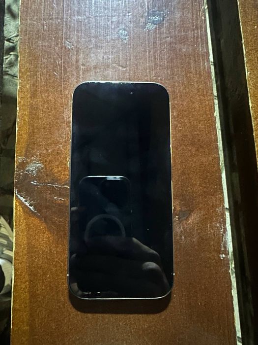 Iphone 16 pro Natural Titanium