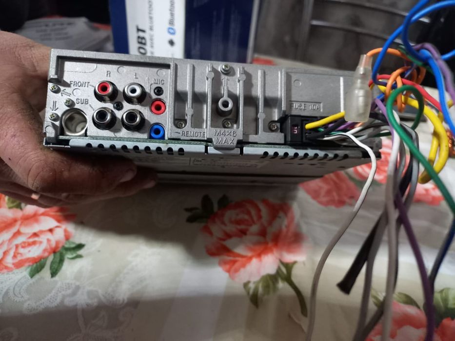 Продам магнетолу