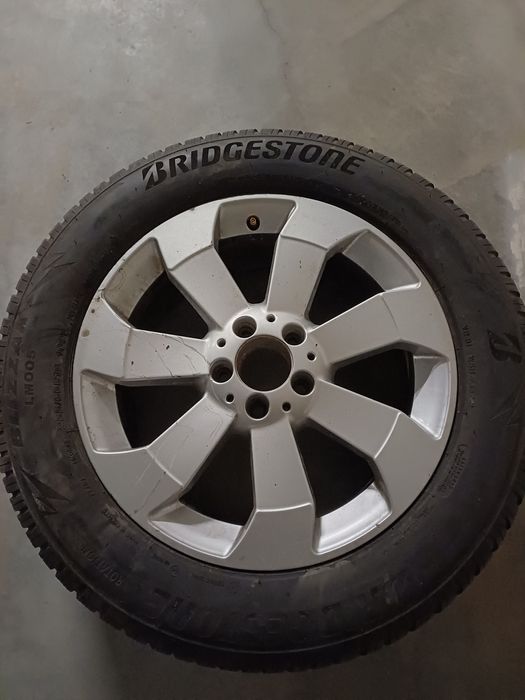 Зимни гуми Bridgestone 255/55/18