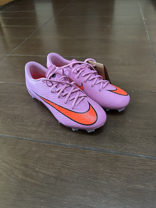Nike zoom mercurial vapor 16