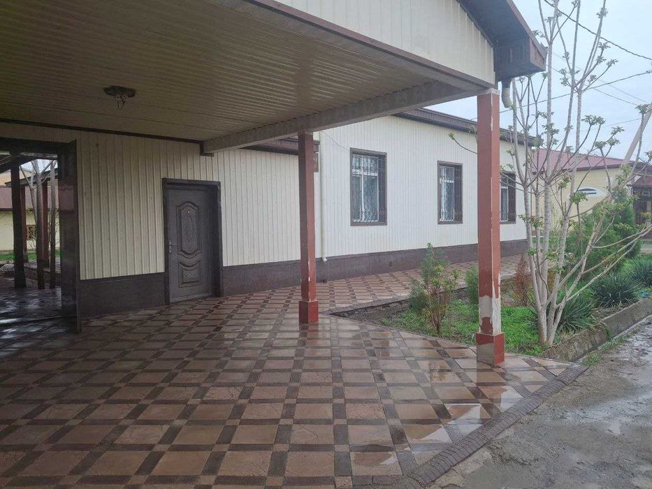 Ҳовли жой сотилади