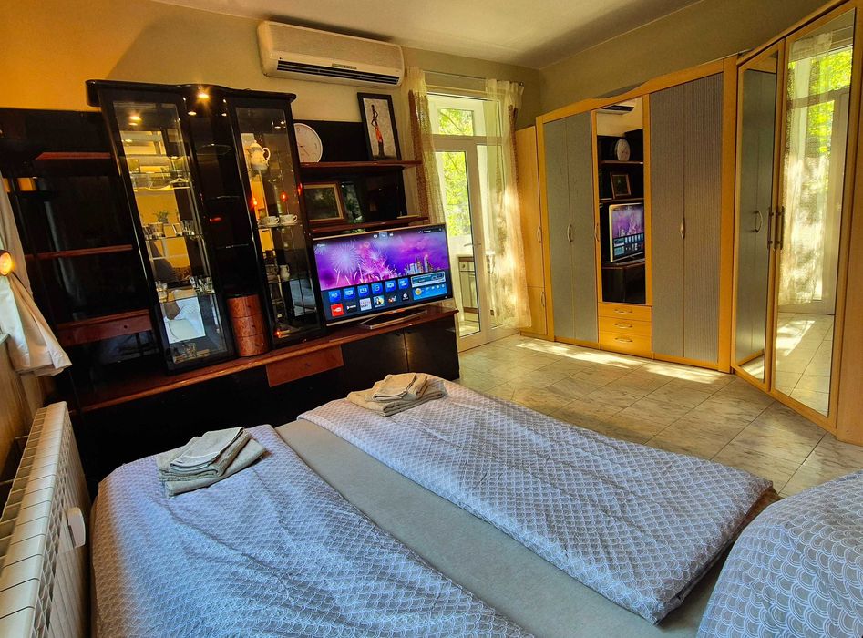 Нощувки Urban Oasis Studio София