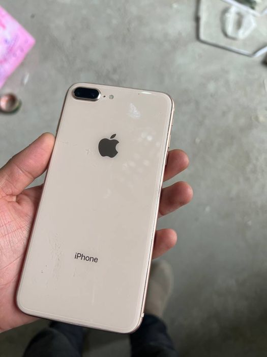 Iphone 8 plus holati yaxshi