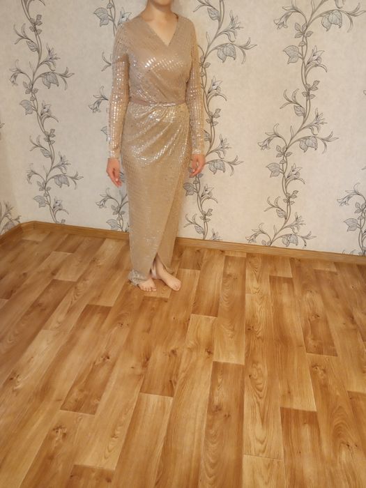 Вечернее платье продам