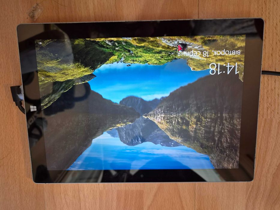 Таблет Microsoft Surface 3 – 10.8" FHD / Intel Atom x7 / 4GB RAM / 128GB SSD