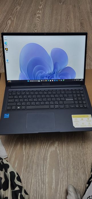 Продам ноутбук новый