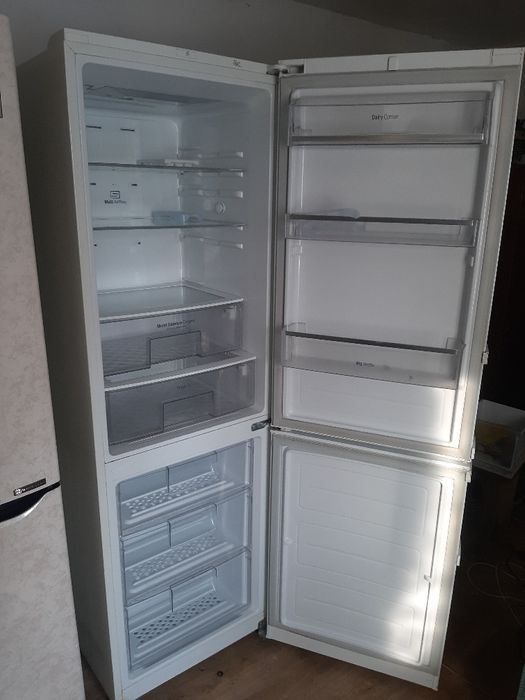 Холодильник LG. Доставка