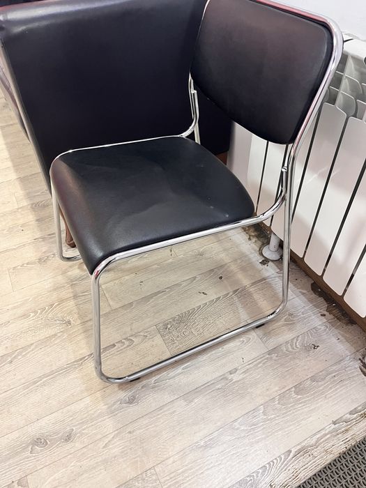 Продам офисную мебель