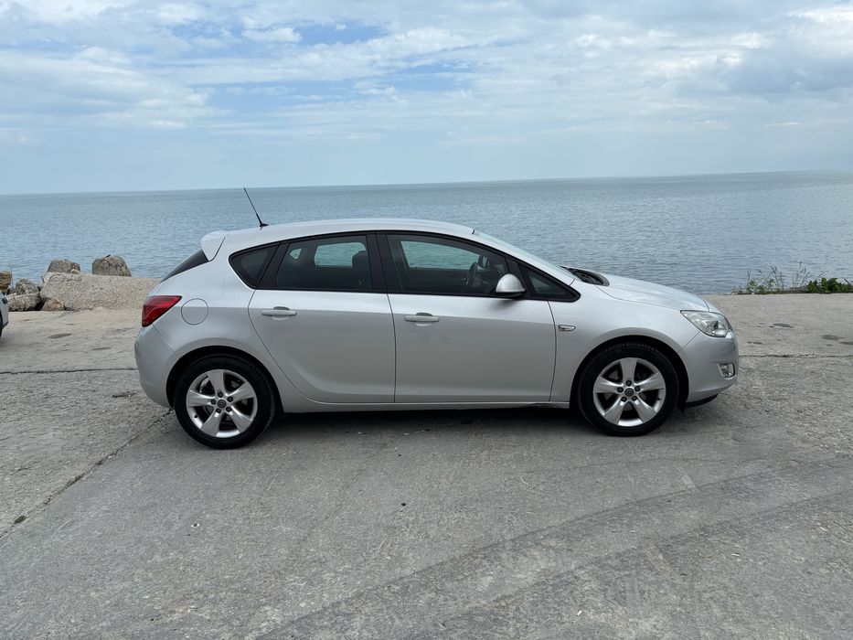 Opel Astra J 1.7CDTI realni