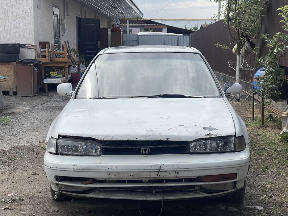 Продам по запчастям Хонда аккорд