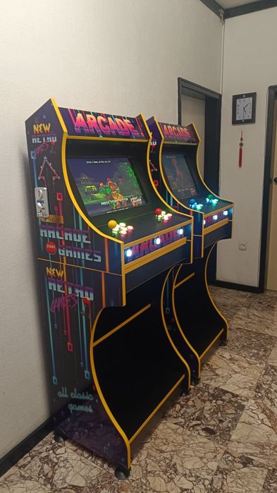 Аркадни игри, видео игра , бартоп