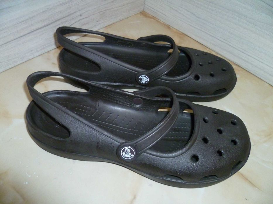 CROCS балерини №40