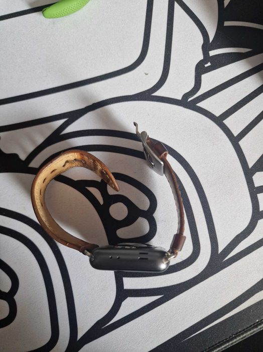 Apple Watch SE 3, 42mm, aluminium