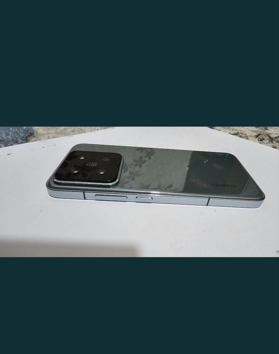 Xiaomi 14, 16-512