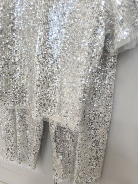 Костюм нарядный на 110