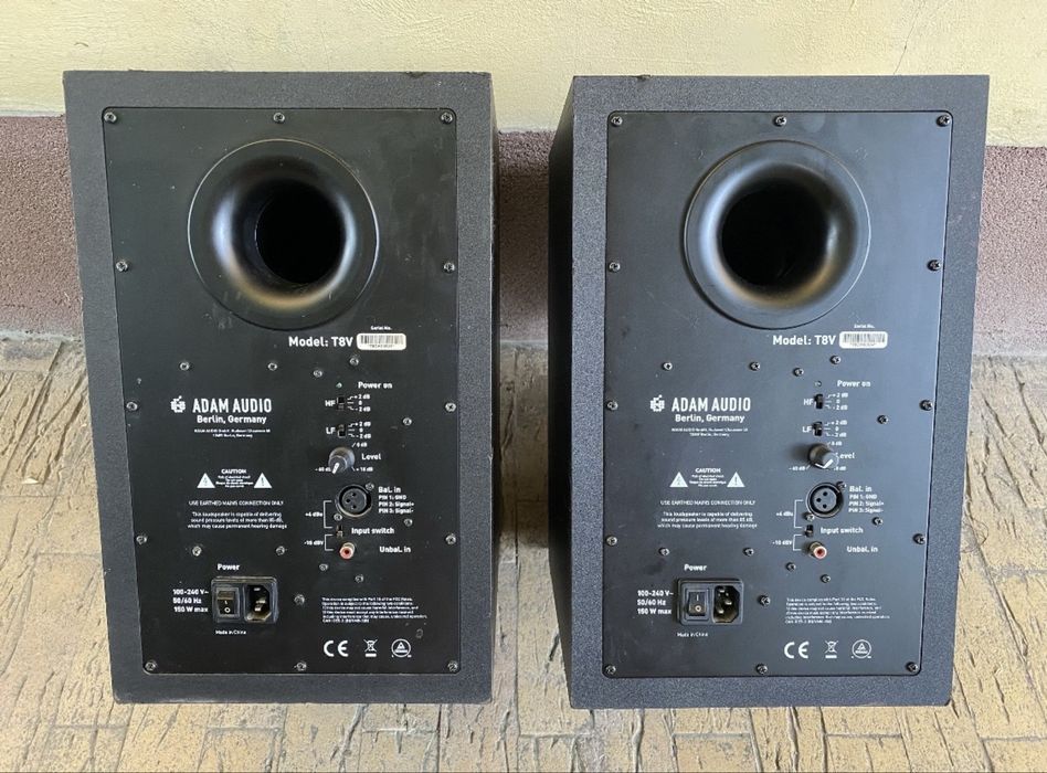 monitoare studio profesionale Adam Audio T8V