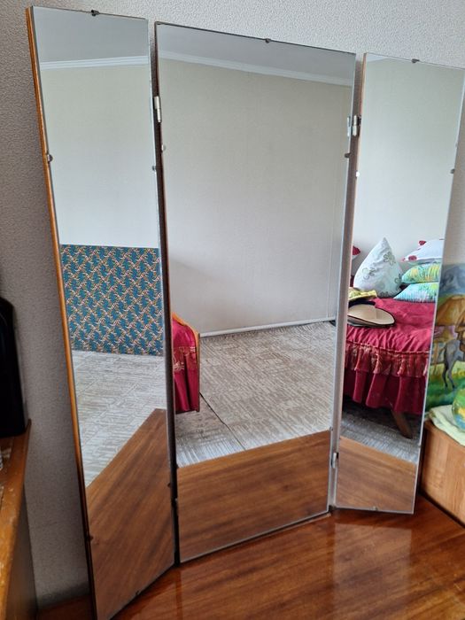 Трюмо с зеркалом, советское