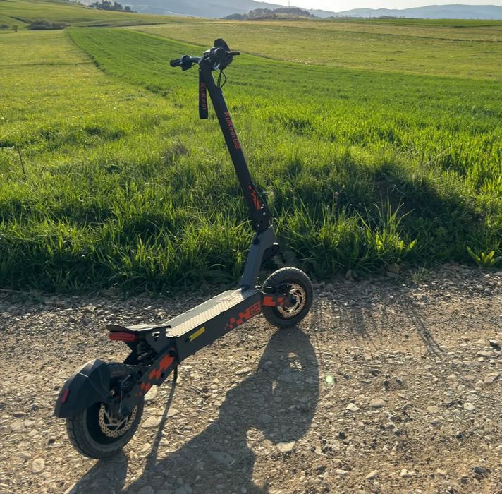 Trotineta kukirin g2