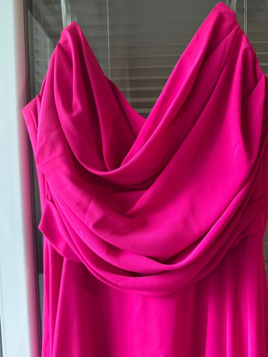 Официална цикламена рокля