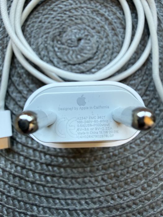 Vand incarcator iphone original Apple 20W