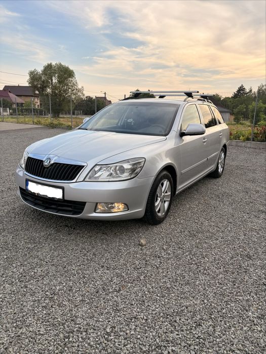 SKODA Octavia 2010 — imagine 2