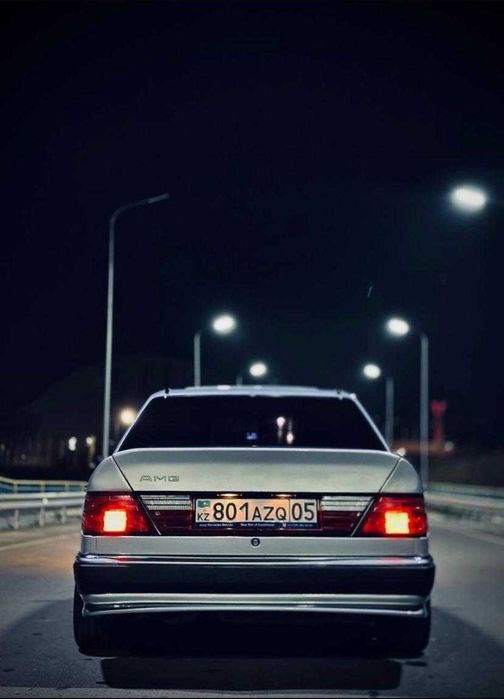 Спойлер на Мерседес W124 Mercedes-Benz