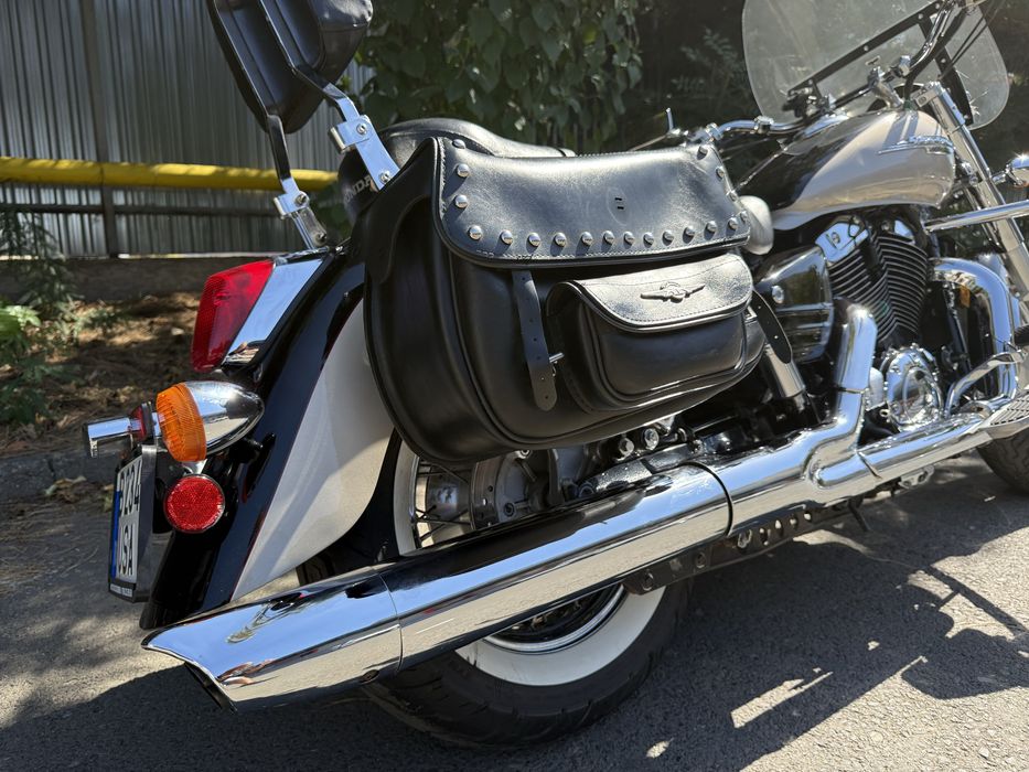 Honda shadow VT1100 c3 aero