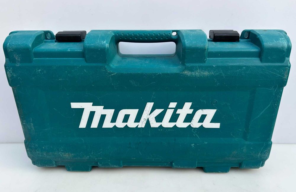 Makita JR3051T - Електрически саблен трион 1200W 2025г неразличим от нов!