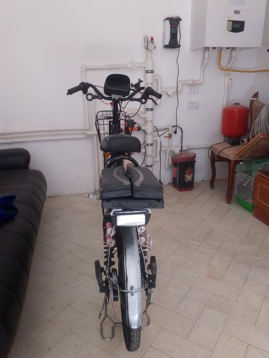 Скутер велосипед