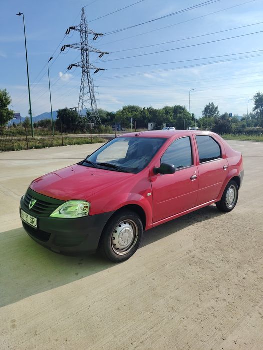 Proprietar vând Logan 21000 de km