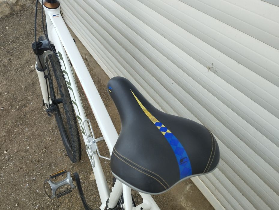 Carrera Crossfire 2 Mens Hybrid Bike - Black - S, M, L Frames