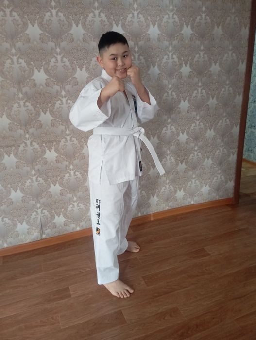 Кимоно для тэквандо