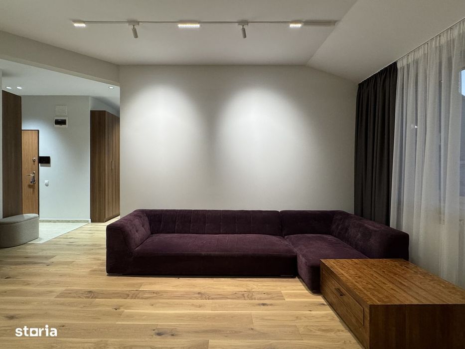 Apartament 3 camere cu terasă 133 mp