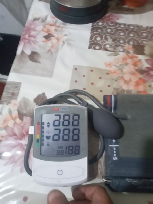 Продам тонометр.