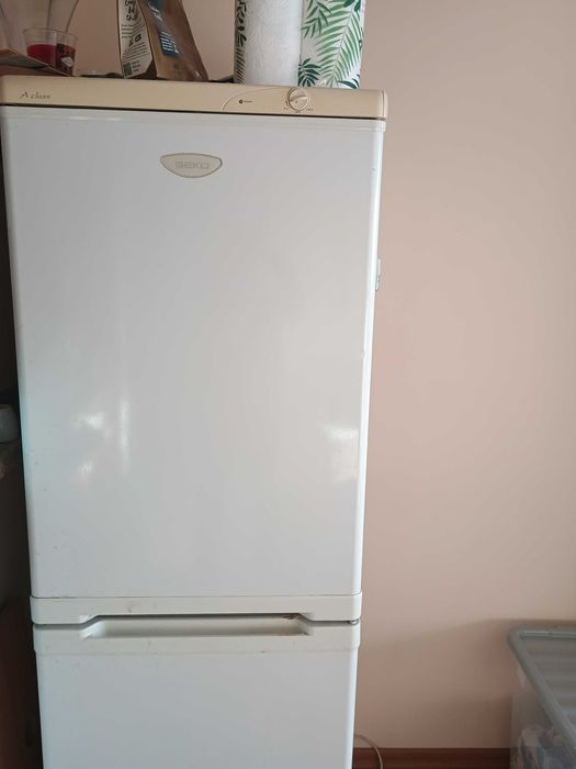 Хладилник Beko с камера