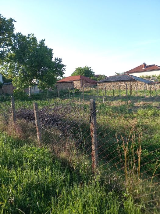 Парцел в с.жълти бряг